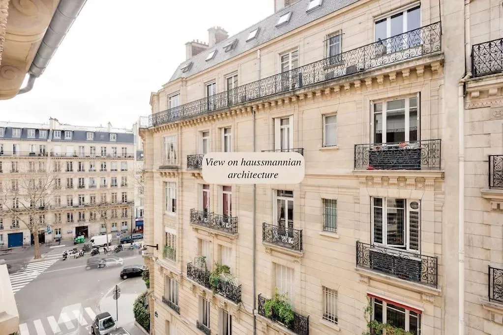 Trocadero Signature Paris Apartment